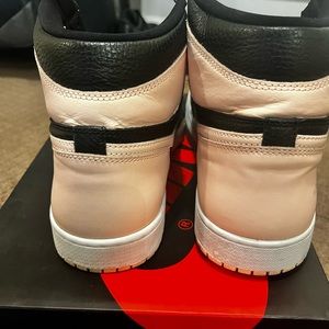 Crimson Jordan 1 High OG